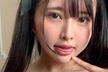 橋本ひかり、豊満眼帯ビキニの誘惑