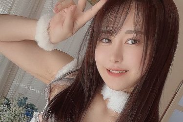 伊藤しずな、ロマンチックに肉感ランジェリー