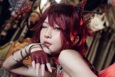 火将ロシエル、ホットなレッドドラゴンコス