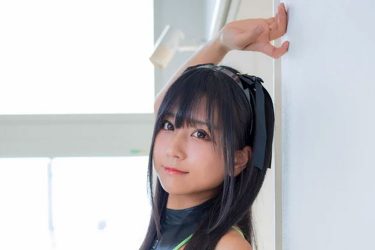 柳丸、競泳ハイレグ水着の美ヒップ