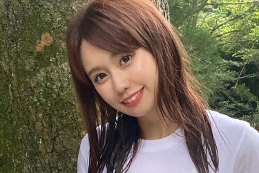 相原美咲、いい脱ぎっぷりのこれがこう