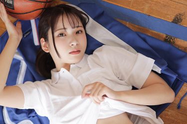 紅羽りお、体育館で「マネージャーの秘密」チラリ