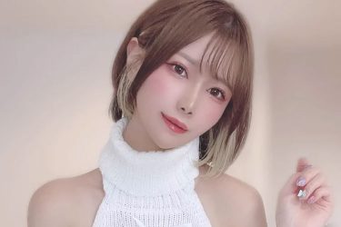 相良ましろ、穴あきニットの美谷間