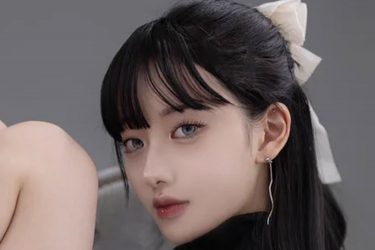 夏帆、チャイナ服で最強美脚