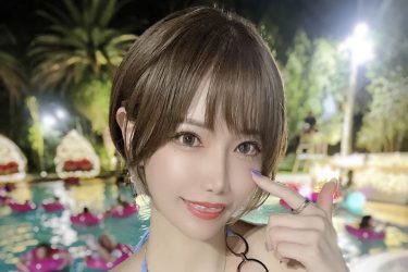 相良ましろ、ナイトプ―ル美女