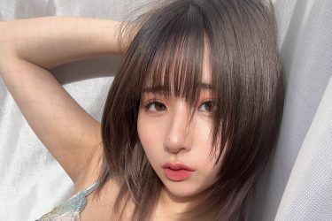 「子供扱いしないで」やしろじゅり。の大人な色香