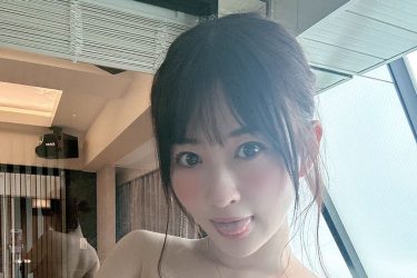 メイリ、抱えきれないバスト