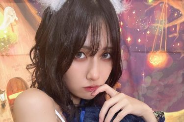 夏目まどか、フェティッシュな体育座り