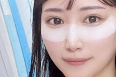 川瀬もえ、着替え中の肉惑ボディ