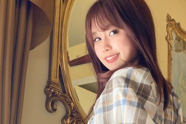 相原美咲、ペロンとモリモリ美ヒップ