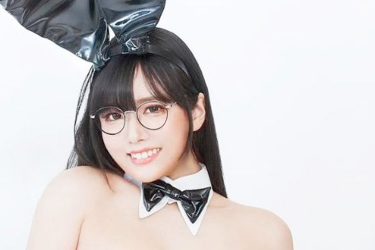 東雲うみ、網バニーで圧巻ボディ