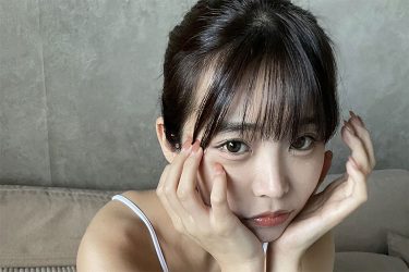 真中つぐ、キュートなスポーティガール