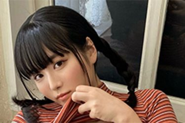 東雲うみ、チラリとずり落ちの美学