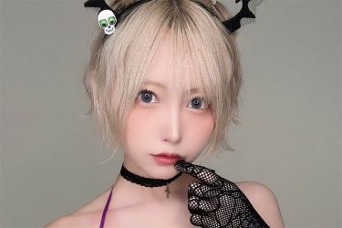 篠崎こころ、ダーク姫の誘惑