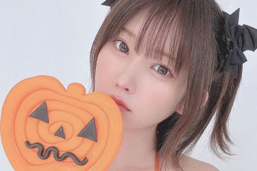 えなこ、ふっくらハロウィンガール