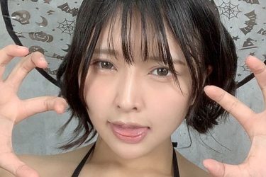 橋本ひかり、危険すぎるハロウィン美女