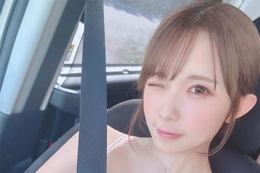 大河もも、ブラ×シートベルトの艶美女