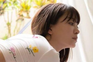 鈴木聖、麗しき四つん這い