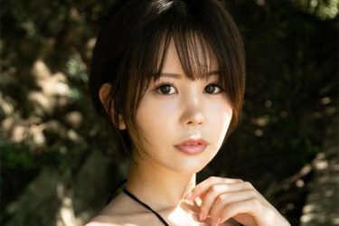 パピコ、光り輝くまん丸バスト