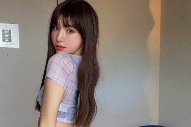 夏本あさみ、絶品の美ヒップで意味深なお願い