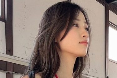 澄田綾乃、美スタイルを大開放