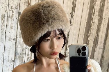 伊織いお、正月まし増しバスト