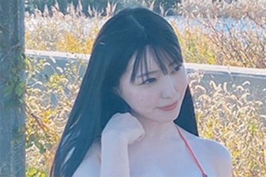 紫藤るい、癒し度満点グラマラスボディ