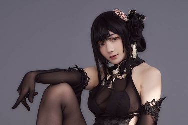 尊みを感じて桜井、むっちり太ももの鎮海コス