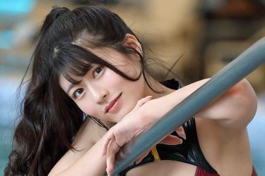 ちとせよしの、色気マシマシの水着グラ