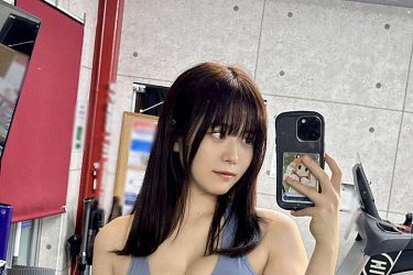 東雲うみ、AIグラビア不要の最強ボディ