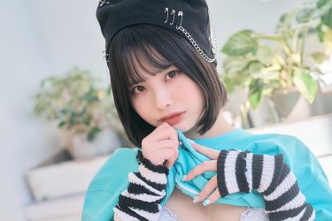 まめだいふく、むっちりな腰回りと太もも