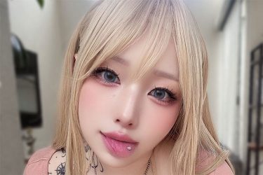 立花繭子、舌ぴガールの大サービス