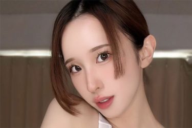 ばんぴ先生、たわピタ競泳水着