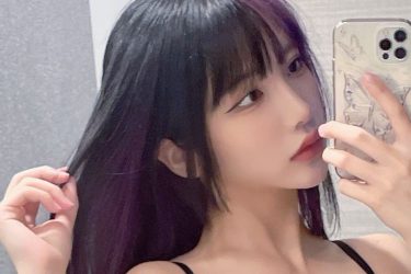 yunocy、日課の自撮り