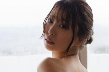 樹智子、またがりヒップの艶姿