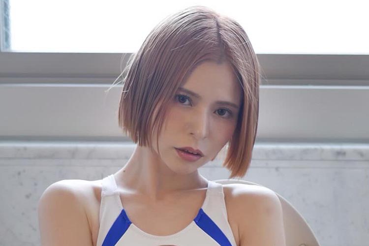 紅羽祐美、衝撃の「おトイレグラビア」の画像1