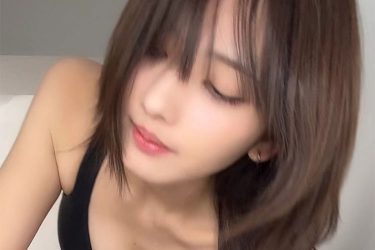 夏目まどか、ブレブレでも圧巻美谷間