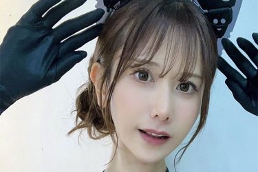 名取くるみ、透けハミ「汗だく」美ボディ