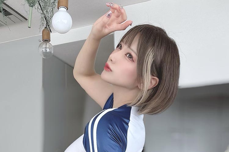 相良ましろ、自慢のプリプリ美ヒップあらわの画像1