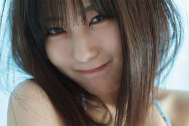 田中美久、激レア表情とマシュマロバスト