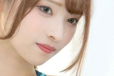 鬼木このは、穴あき競泳水着