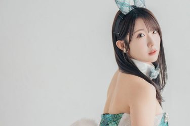 大河もも、むっちりバニーヒップ