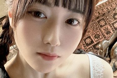 東雲うみ、麗しの大胸谷