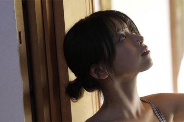 まるぴ、芸術的ボディと横顔