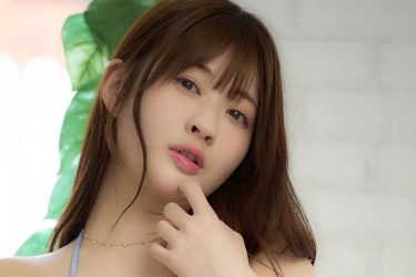 メイリ、ローアングルたわわ