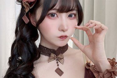 芽衣、キュンとする甘々の美谷間