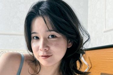 真田まこと、寝転びボリューミー