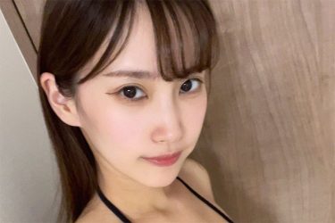 望月杏奈、お家はマイクロビキニ