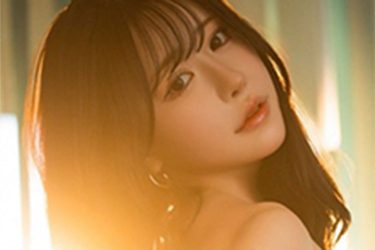 白田まい、ゴールド美ボディ