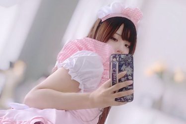 猫乃ここ、メイドおパンチら